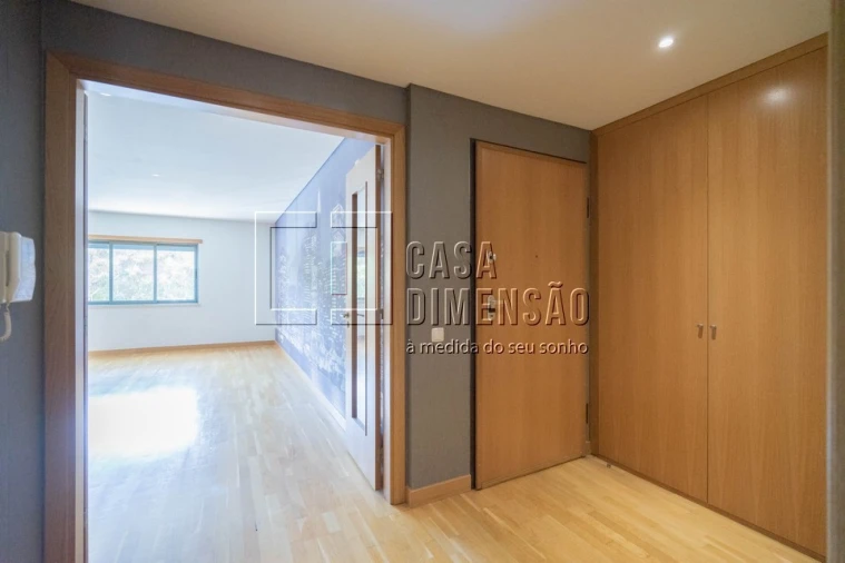 Apartamento T1 para Venda em Mina de Água Foto 2