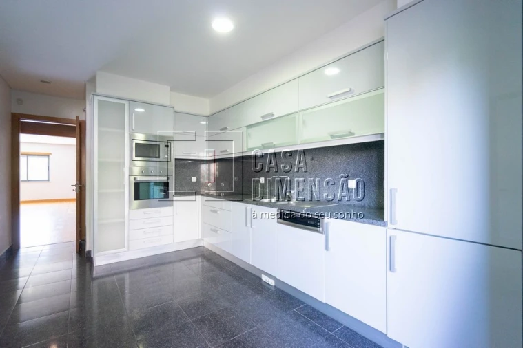 Apartamento T1 para Venda em Mina de Água Foto 15