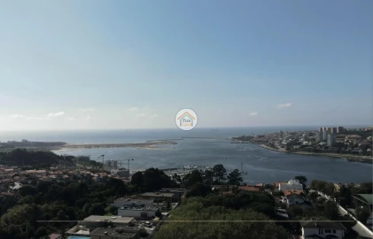 Apartamento T4 para Venda em Santa Marinha e São Pedro da Afurada