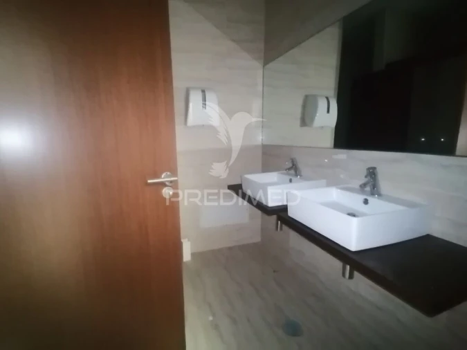 Loja para Venda em Pechão Foto 14