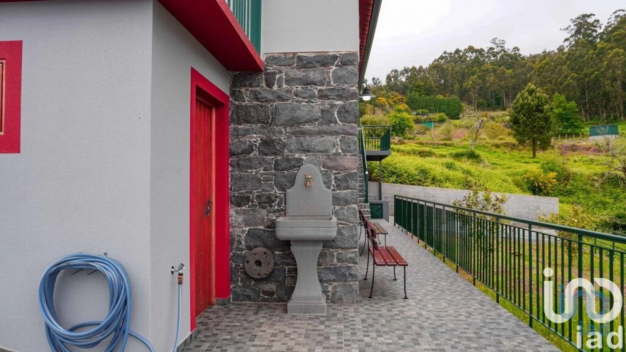 Terreno para Venda em Canhas Foto 7