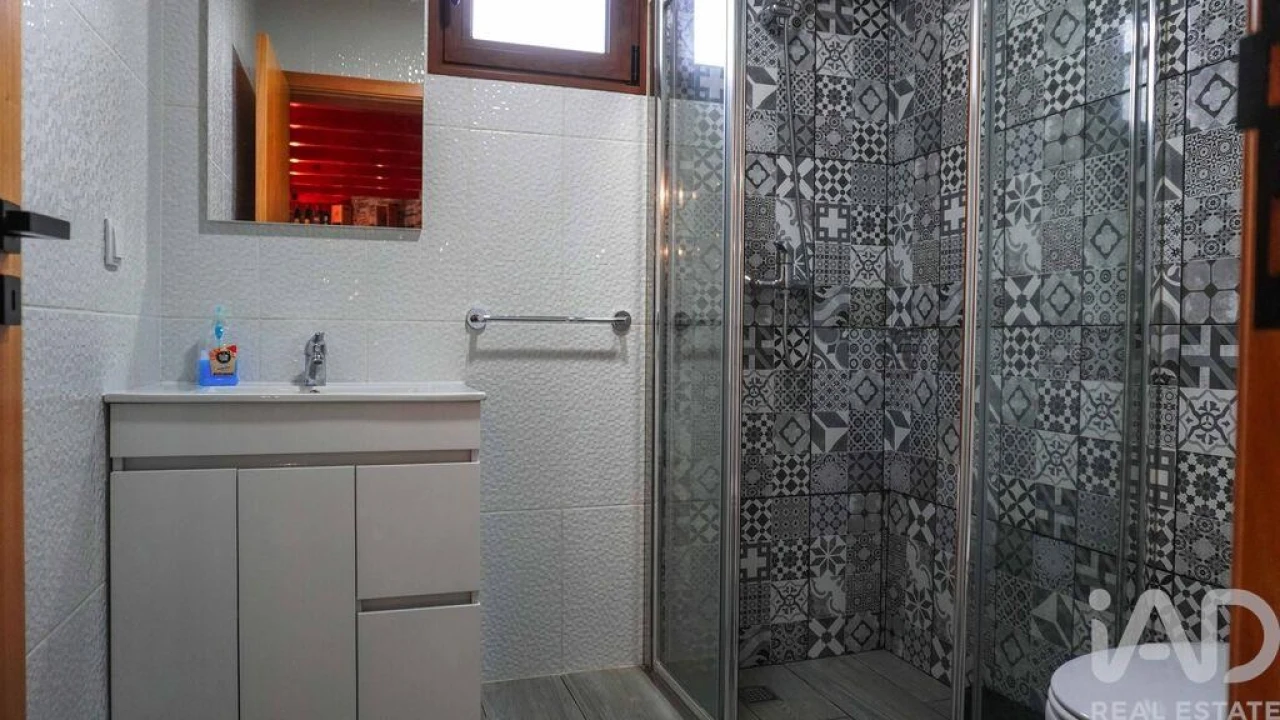 Terreno para Venda em Canhas Foto 18