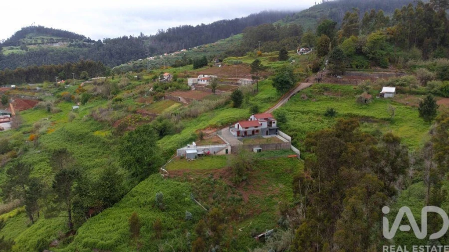 Terreno para Venda em Canhas Foto 25