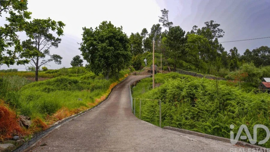 Terreno para Venda em Canhas Foto 31