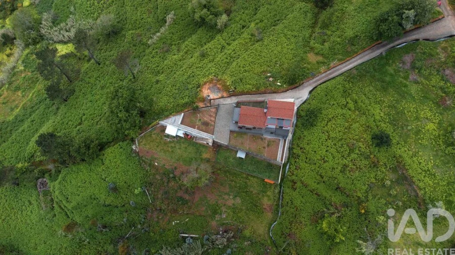 Terreno para Venda em Canhas Foto 26