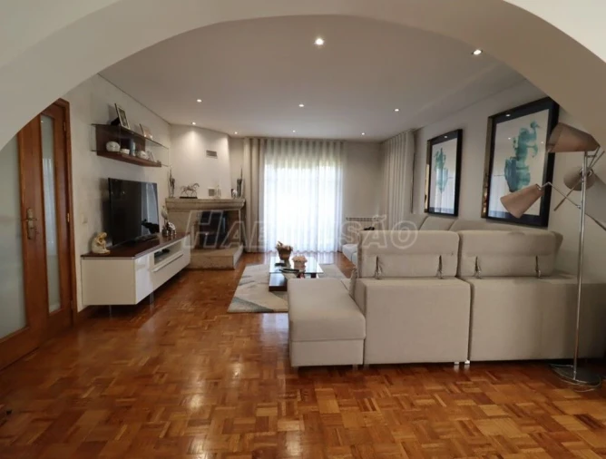 Moradia T5 para Venda em Ermesinde Foto 18