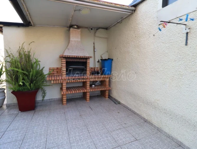 Moradia T5 para Venda em Ermesinde Foto 3