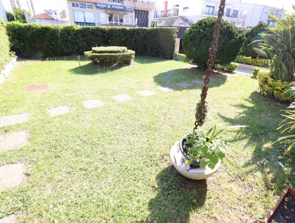 Moradia T5 para Venda em Ermesinde Foto 4