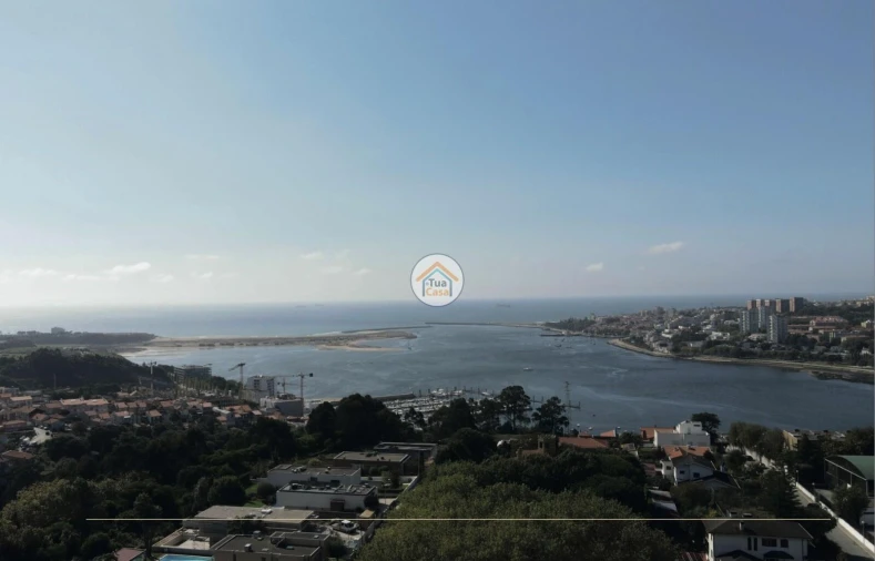 Apartamento T3 para Venda em Santa Marinha e São Pedro da Afurada Foto 3