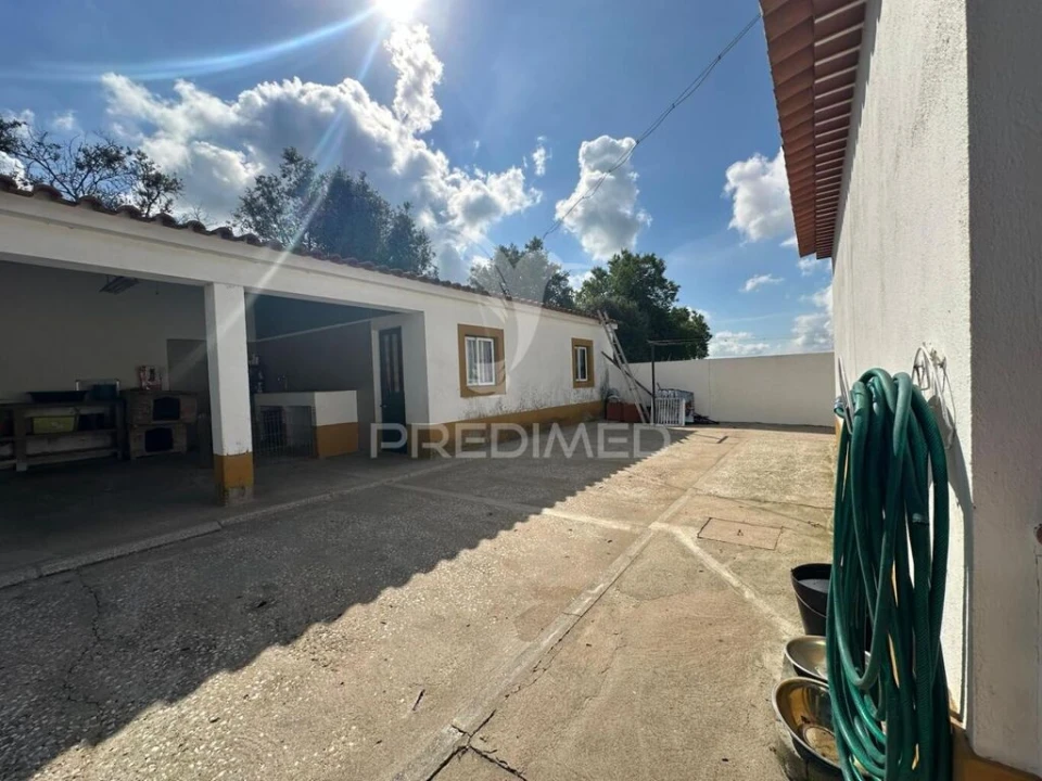 Moradia T3 para Venda em Abitureiras Foto 15