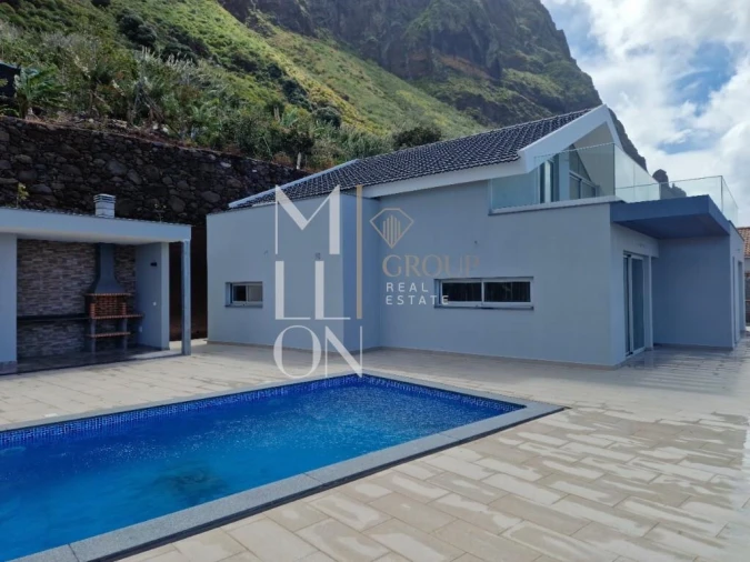 Moradia T4 para Venda em Paul do Mar Foto 24