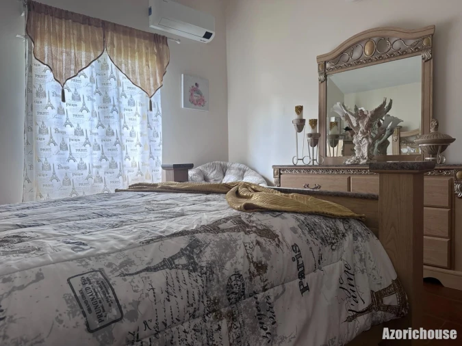 Moradia T6 para Venda em Rabo de Peixe Foto 43