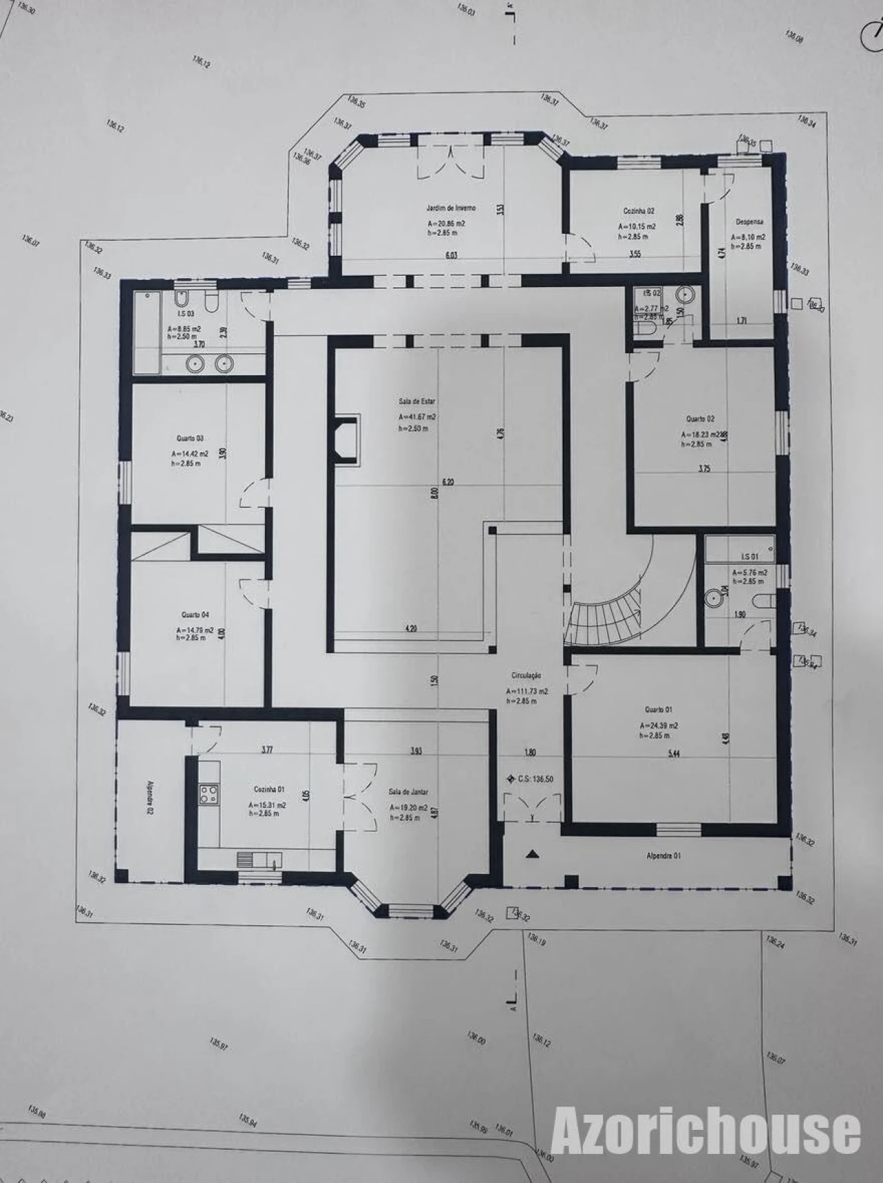 Moradia T6 para Venda em Rabo de Peixe Foto 49