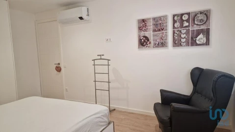 Apartamento T2 para Venda em Atouguia da Baleia