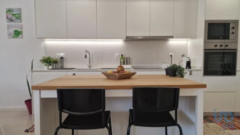 Apartamento T2 para Venda em Atouguia da Baleia
