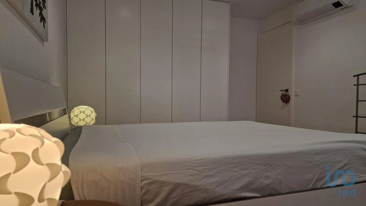 Apartamento T2 para Venda em Atouguia da Baleia Foto 11
