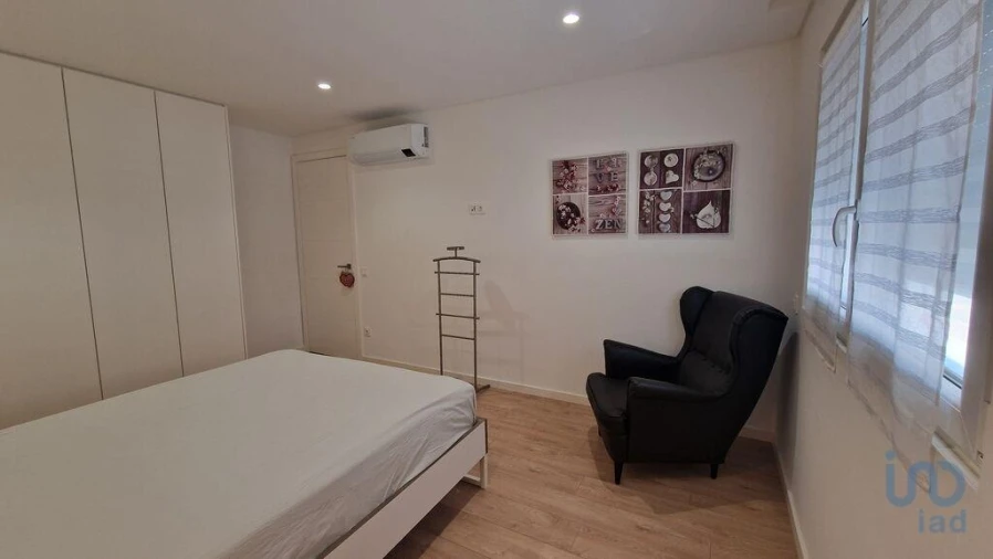 Apartamento T2 para Venda em Atouguia da Baleia Foto 12