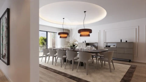 Moradia T4 para Venda em São Gonçalo