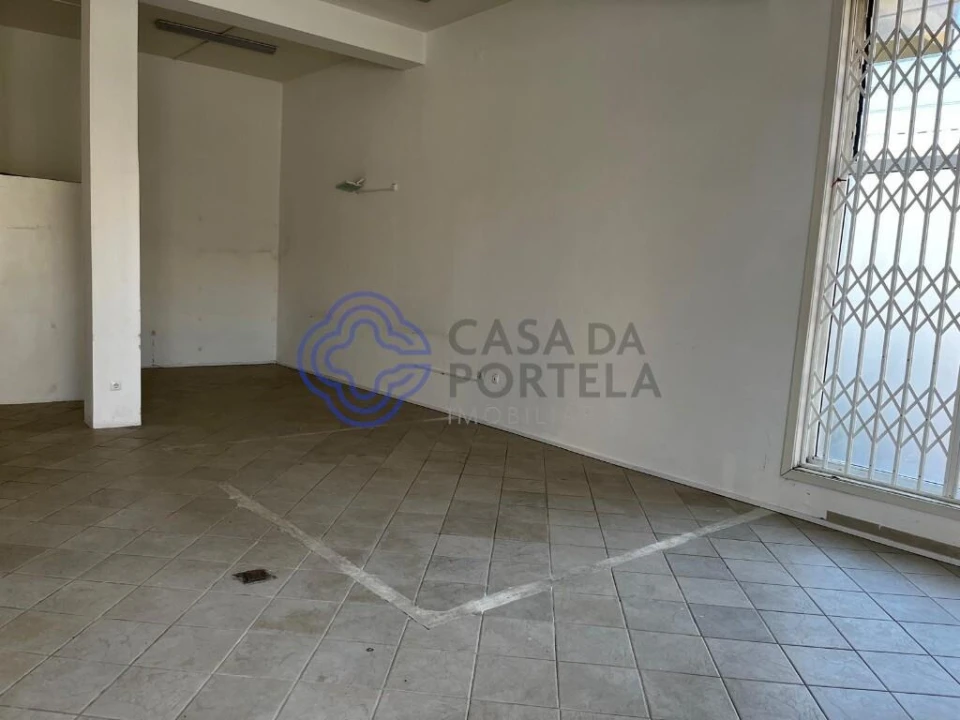 Loja para Arrendamento em Canidelo Foto 11