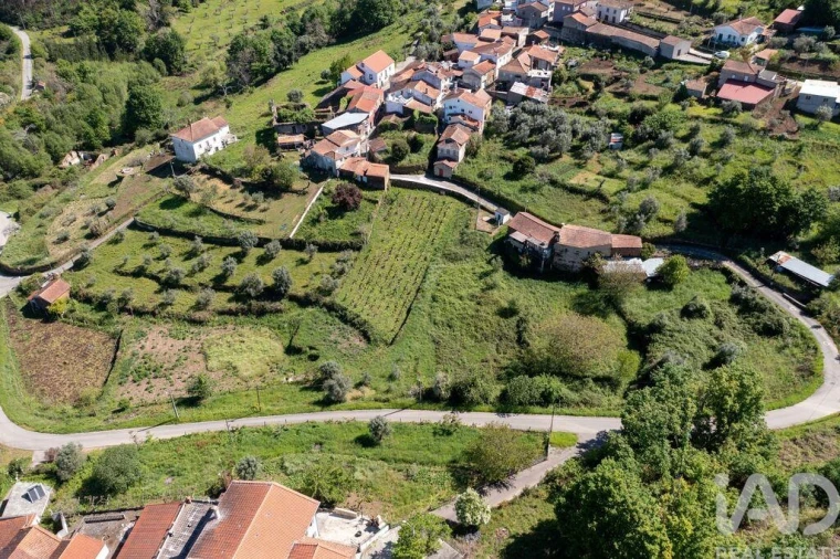 Moradia T5 para Venda em Lourosa Foto 30