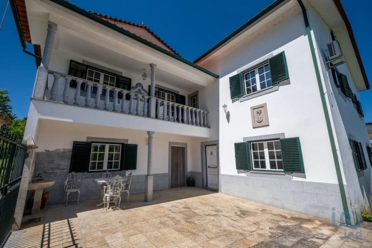 Moradia T5 para Venda em Lourosa Foto 6