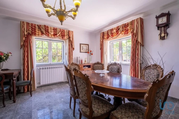 Moradia T5 para Venda em Lourosa Foto 8