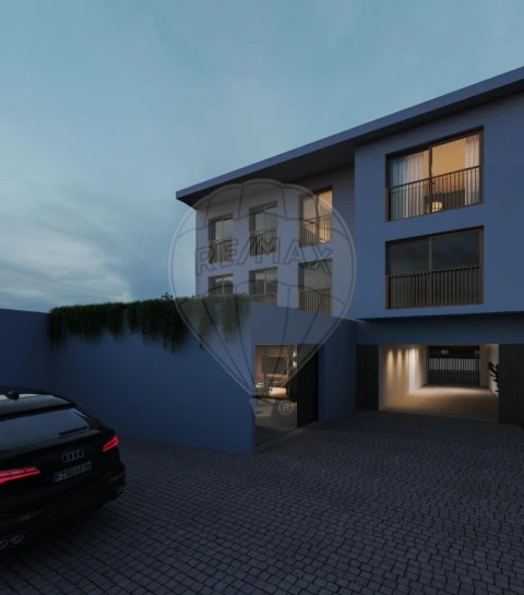Apartamento T2 para Venda em Campanhã