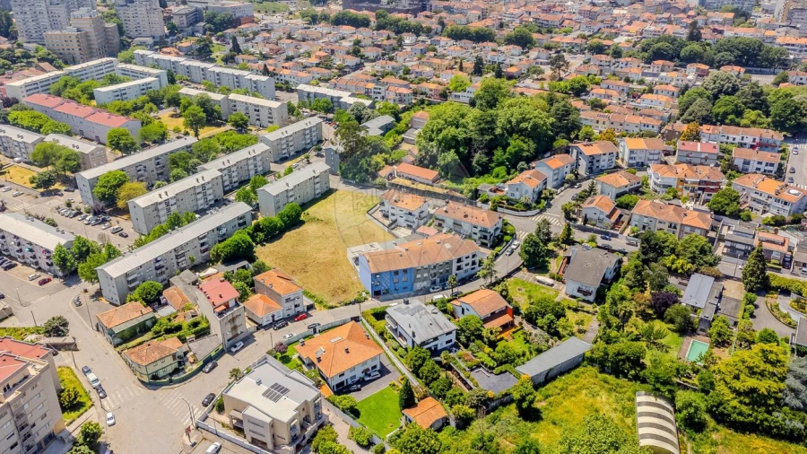 Apartamento T2 para Venda em Campanhã Foto 11
