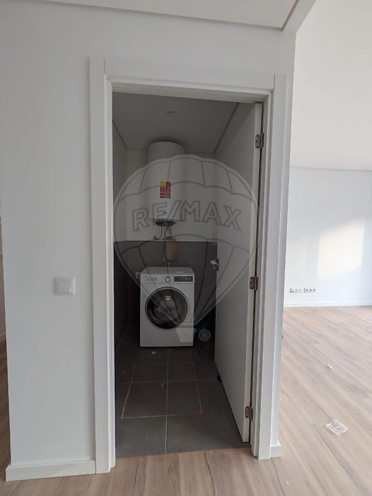 Apartamento T2 para Venda em Campanhã Foto 10
