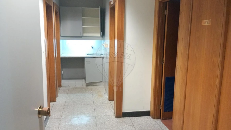 Loja para Venda em Cortegaça Foto 10