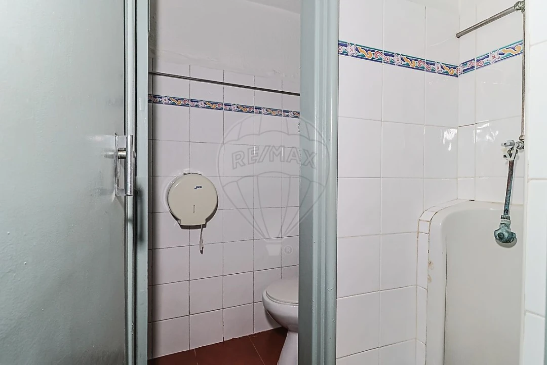 Negócio para Venda em Sé Nova, Santa Cruz, Almedina e São Bartolomeu Foto 23