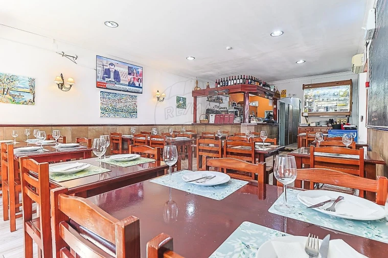 Negócio para Venda em Sé Nova, Santa Cruz, Almedina e São Bartolomeu Foto 14