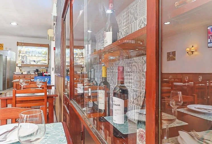 Negócio para Venda em Sé Nova, Santa Cruz, Almedina e São Bartolomeu Foto 15