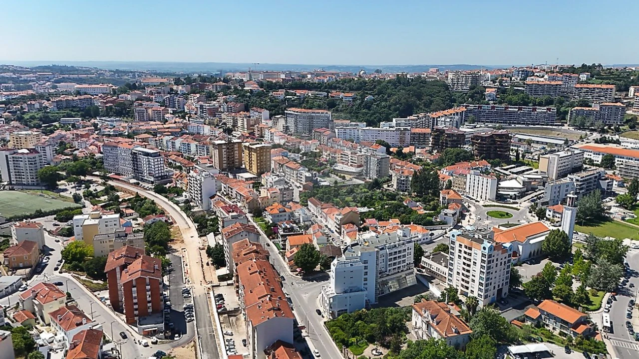 Negócio para Venda em Sé Nova, Santa Cruz, Almedina e São Bartolomeu Foto 8