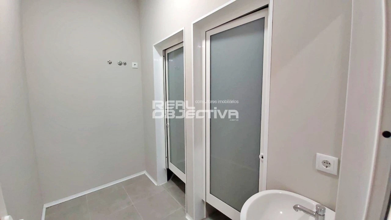 Armazém para Arrendamento em Aver-O-Mar, Amorim e Terroso Foto 15