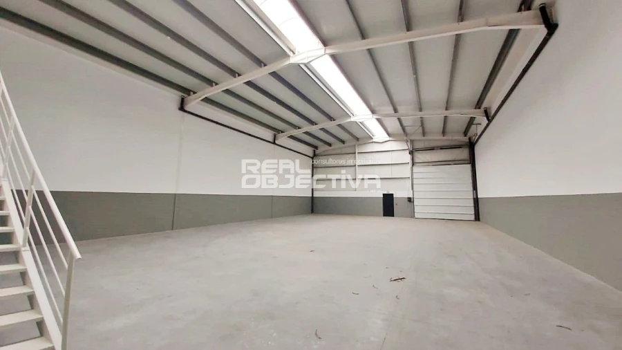 Armazém para Arrendamento em Aver-O-Mar, Amorim e Terroso Foto 12