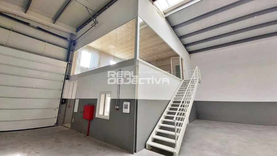 Armazém para Arrendamento em Aver-O-Mar, Amorim e Terroso Foto 13