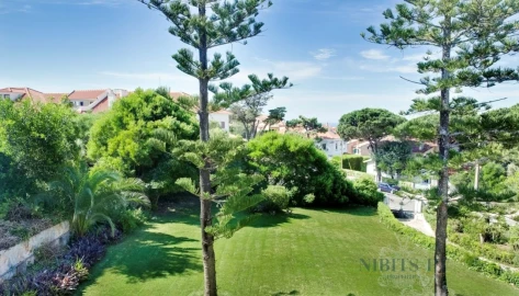 Moradia T10 para Venda em Cascais e Estoril