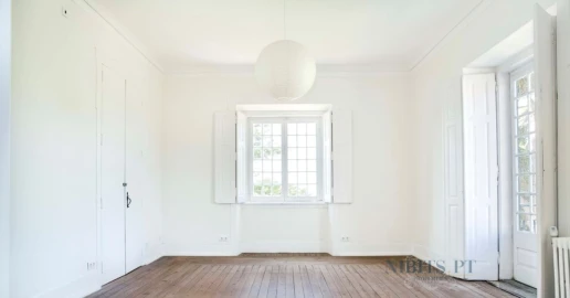 Moradia T10 para Venda em Cascais e Estoril