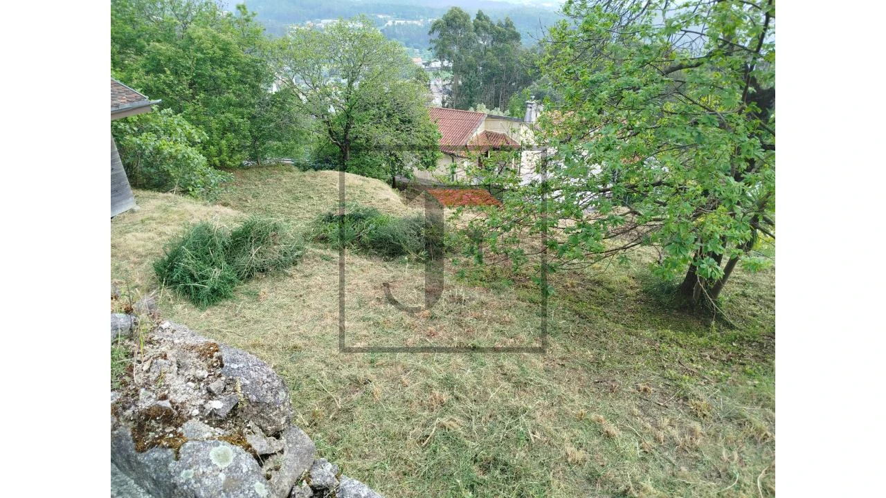 Terreno para Venda em Sequeade e Bastuço (São João e Santo Estêvão) Foto 2