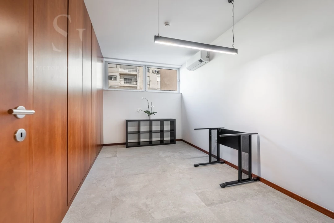 Escritório para Venda em São Vitor (Braga) Foto 12