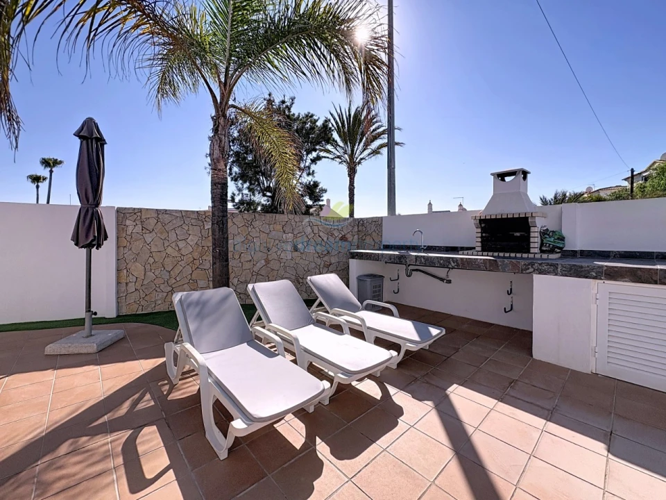 Moradia T2 para Venda em Albufeira e Olhos de Água Foto 22