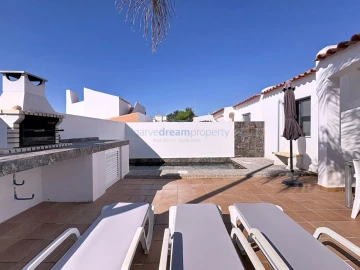 Moradia T2 para Venda em Albufeira e Olhos de Água