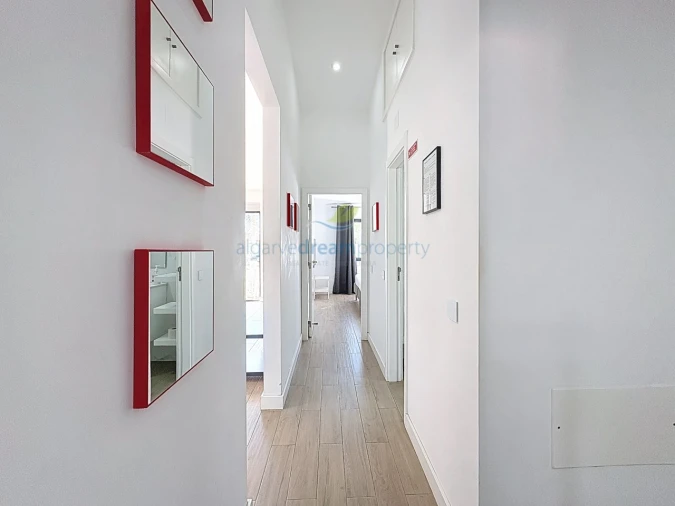Moradia T2 para Venda em Albufeira e Olhos de Água Foto 11