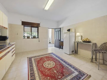 Moradia T5 para Venda em Silves