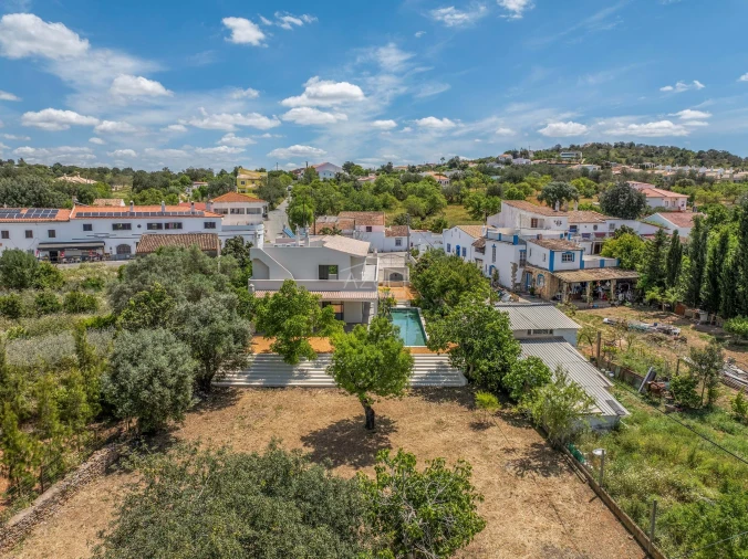 Moradia T4 para Venda em Paderne Foto 37