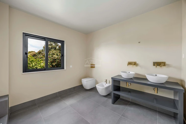 Moradia T4 para Venda em Paderne Foto 25