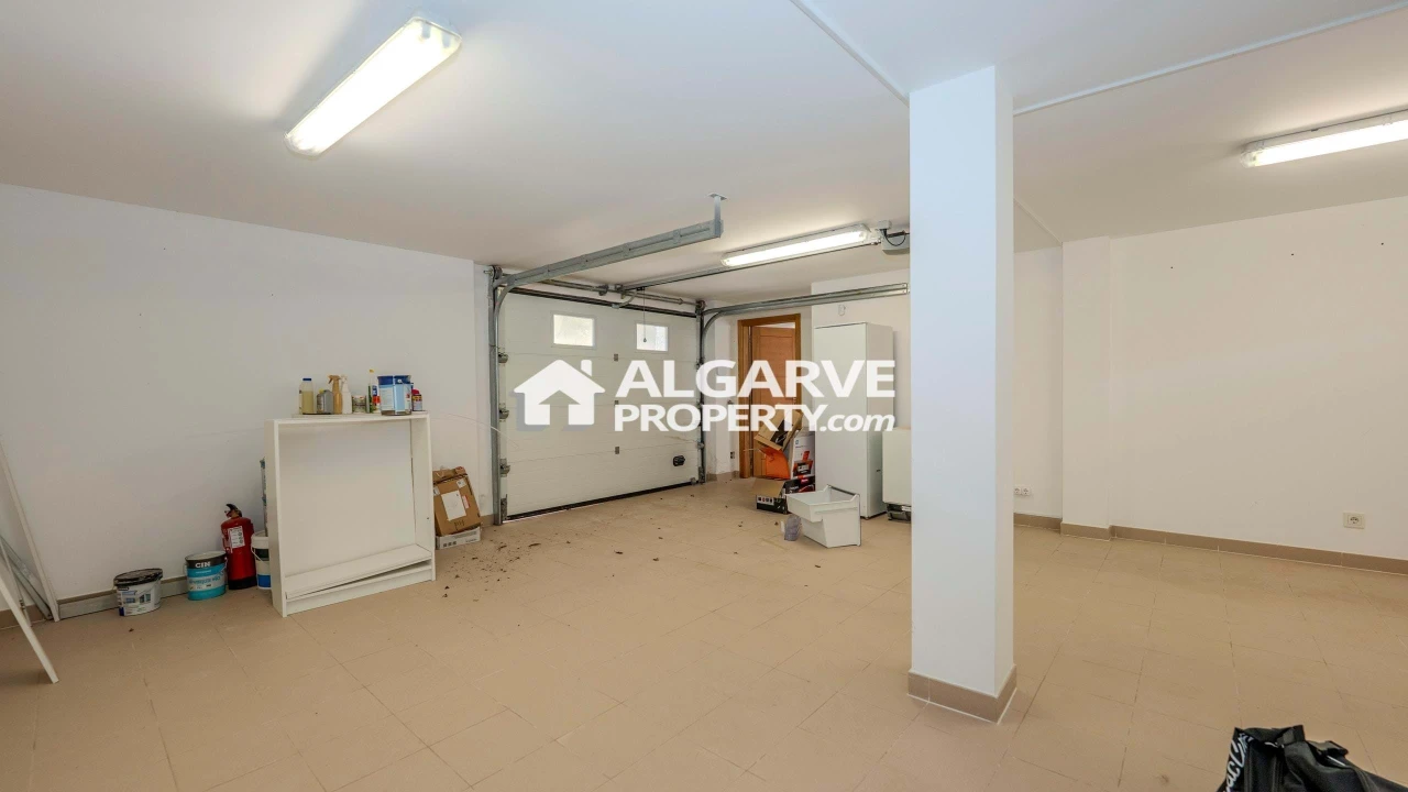 Moradia T4 para Venda em Almancil Foto 27
