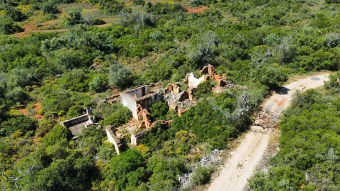Moradia T3 para Venda em Loule (São Clemente)