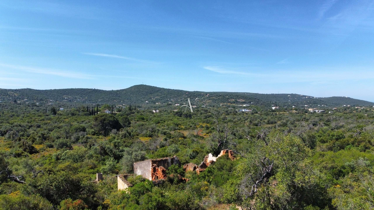 Moradia T3 para Venda em Loule (São Clemente) Foto 1